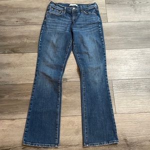 Levi’s Bootcut 515 jeans,‎ 8 Long, medium denim